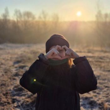 Давай в названии будет слово "Деревня"